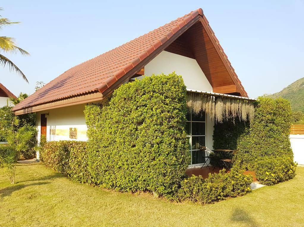 The Hillside Pranburi Resort Luaran gambar